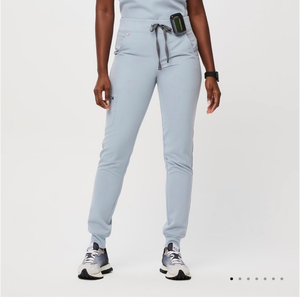 Figs Dusty Blue Scrub Set Size Medium